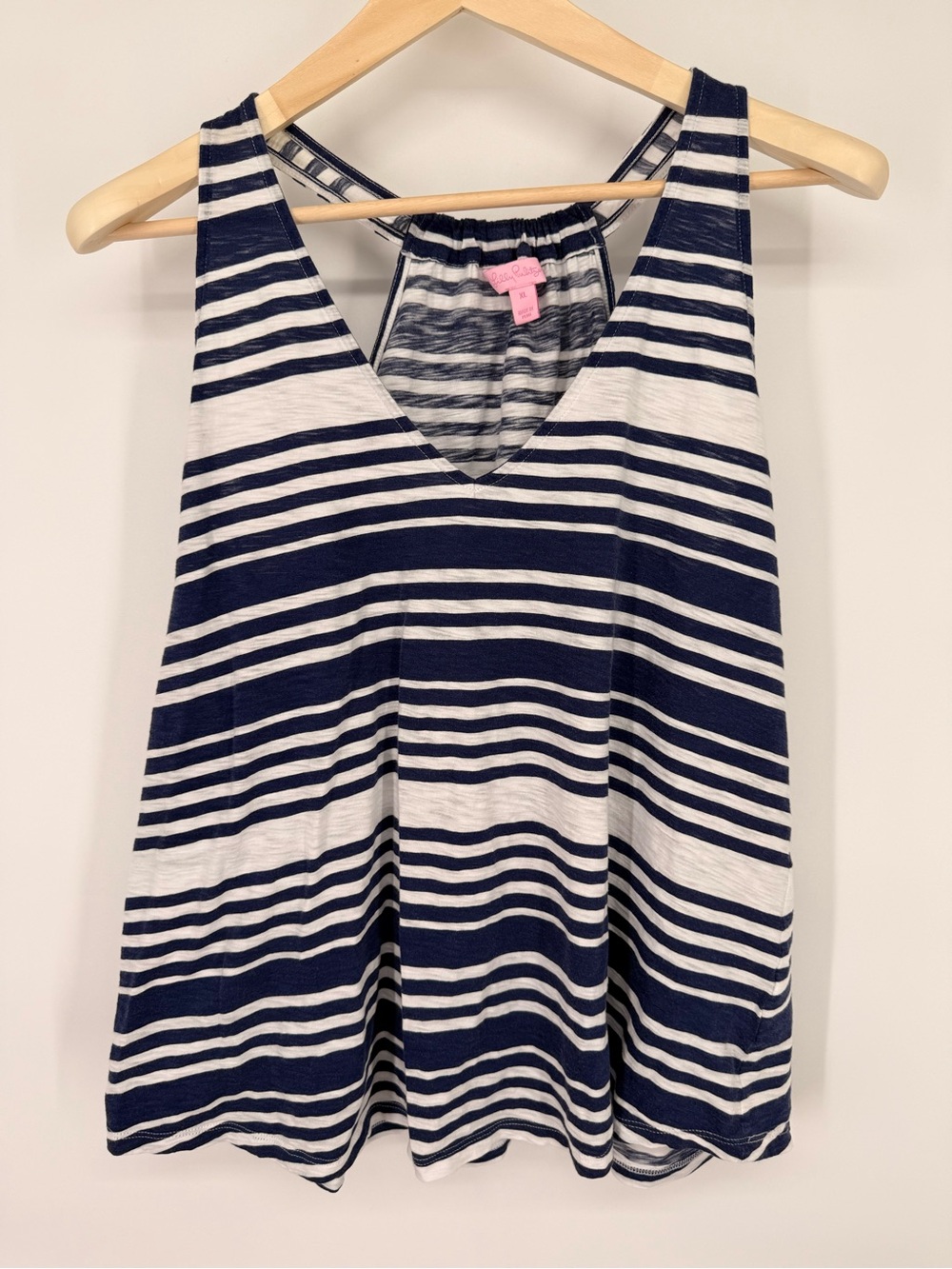 Lilly Pulitzer 100% Cotton Striped Navy and White V-Neck Tank Top Size XL